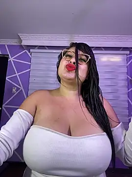 MiiaaJoness online show from February 2026 03:33:01 PM