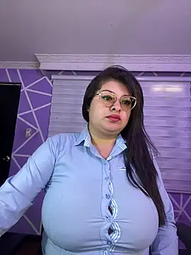 MiiaaJoness online show from February 2026 03:10:01 PM