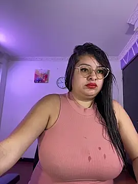 MiiaaJoness online show from December 2025 03:27:02 PM