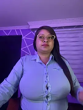 MiiaaJoness online show from September 2025 02:57:01 PM