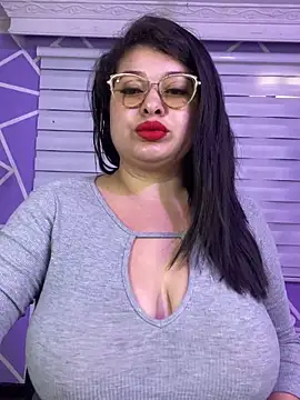 MiiaaJoness online show from March 2026 04:18:02 PM