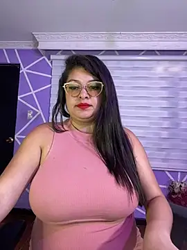 MiiaaJoness online show from February 2026 06:46:01 PM