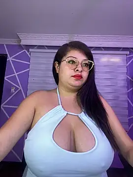 MiiaaJoness online show from February 2026 03:23:02 PM