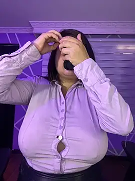 MiiaaJoness online show from October 2025 03:02:02 PM