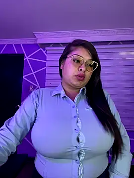 MiiaaJoness online show from October 2025 03:45:02 PM