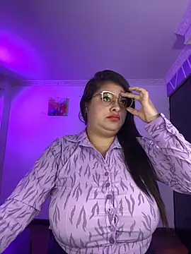 MiiaaJoness online show from November 2025 03:01:01 PM