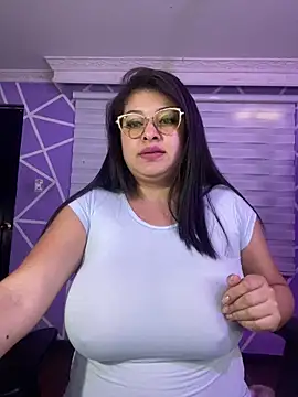 MiiaaJoness online show from February 2026 03:10:02 PM