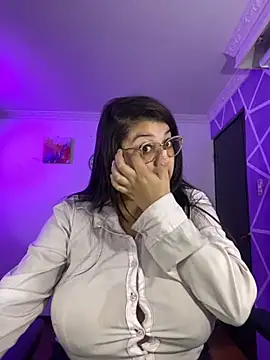 MiiaaJoness online show from November 2025 02:54:02 PM