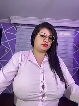 MiiaaJoness online show from February 2026 02:58:02 PM