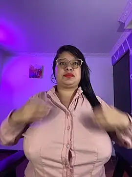 MiiaaJoness online show from November 2025 02:54:01 PM