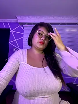MiiaaJoness online show from September 2025 02:40:01 PM