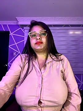 MiiaaJoness online show from September 2025 03:18:01 PM