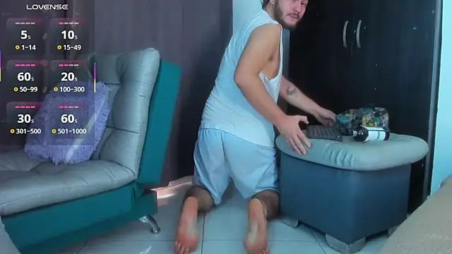 JacoLive online show from November 2025 07:36:02 PM