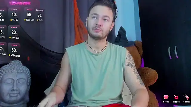 JacoLive online show from October 2025 07:33:01 PM