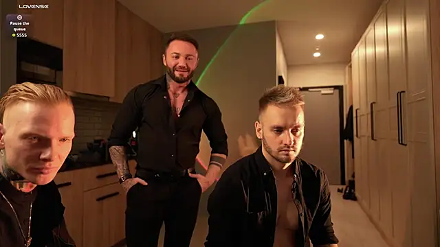 enjoy me online show from October 2025 03:47:02 PM