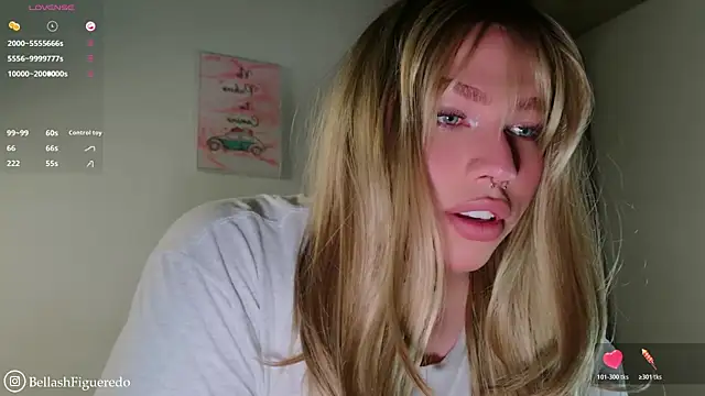 Snapshot of IsabellaFigueredo__ chatting on July 2026 01:30:02 PM IsabellaFigueredo online show from July 2026 01:30:02 PM