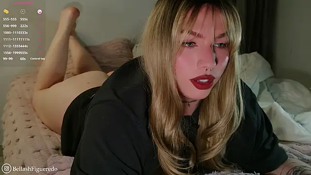 Snapshot of IsabellaFigueredo__ chatting on July 2026 09:50:02 AM IsabellaFigueredo online show from July 2026 09:50:02 AM