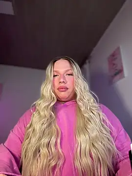 IsabellaFigueredo   online show from February 2026 03:30:02 AM