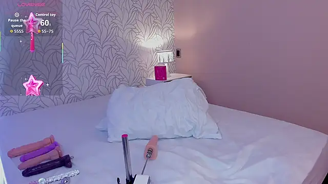 ayy falcon online show from November 2025 08:34:02 PM