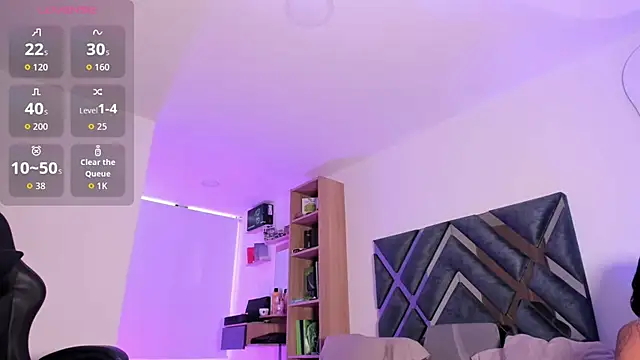 Nicolle alexandra online show from April 2026 06:21:01 PM