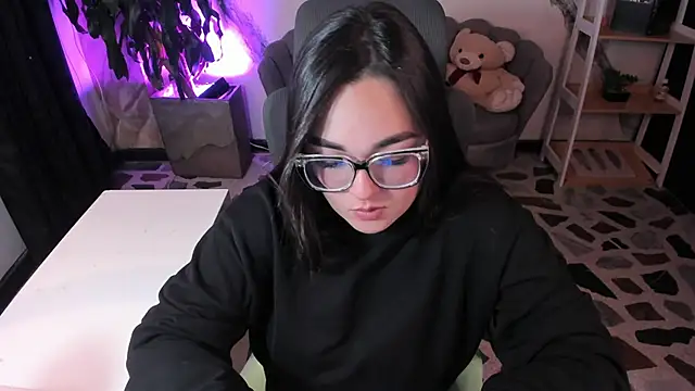 CelesteBrucee online show from March 2026 03:34:01 AM