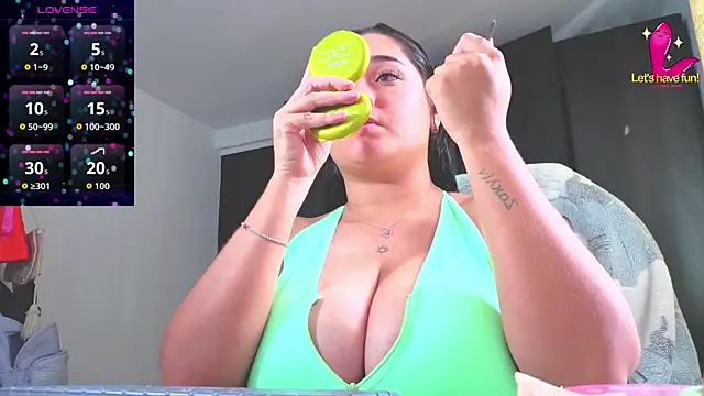 CelesteBrucee online show from November 2025 08:14:02 PM