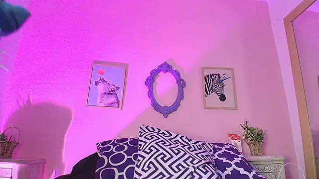 Ebony D0ll online show from November 2025 07:18:01 PM