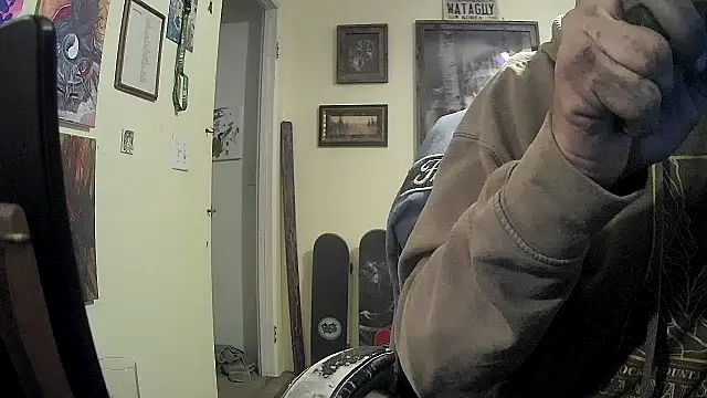 Snapshot of druetrue chatting on November 2025 12:11:02 PM druetrue online show from November 2025 12:11:02 PM