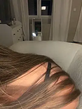 AK47   online show from April 2026 10:52:01 AM