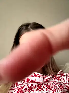 Donna Evans online show from November 2025 02:28:02 AM