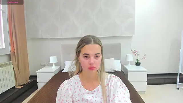 Donna Evans online show from July 2026 11:51:02 PM