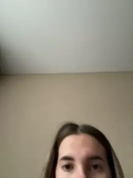 Donna Evans online show from October 2025 03:16:01 AM