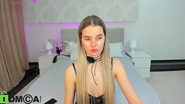 Donna Evans online show from March 2026 12:07:01 AM