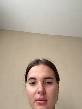 Donna Evans online show from October 2025 03:11:02 AM