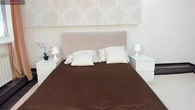 Donna Evans online show from May 2026 12:06:02 AM
