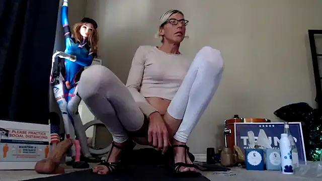 Snapshot of Taylorsexbot chatting on February 2025 10:32:01 PM Taylorsexbot online show from February 2025 10:32:01 PM