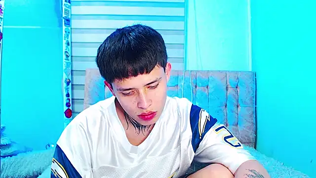  justinmoon2 online show from June 2026 04:18:01 AM