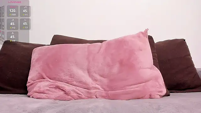 Snapshot of baby_ivy chatting on December 2024 05:03:01 PM baby ivy online show from December 2024 05:03:01 PM