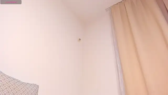 Snapshot of baby_ivy chatting on April 2026 04:54:02 PM baby ivy online show from April 2026 04:54:02 PM