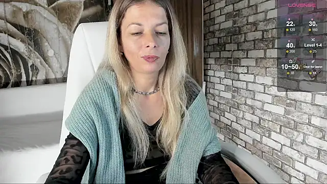 Eva Melow online show from September 2025 02:13:02 PM