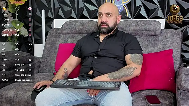 JD-69 online show from December 2025 06:56:01 PM