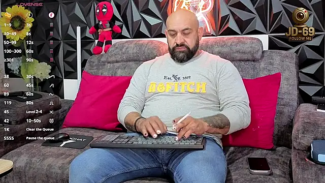 JD-69 online show from November 2025 05:35:01 PM