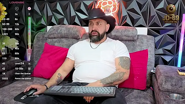 JD-69 online show from October 2025 07:14:01 PM