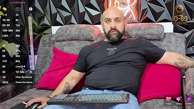 JD-69 online show from October 2025 08:17:02 PM