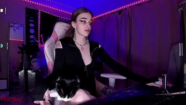 wet dream  online show from December 2025 07:40:01 PM