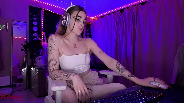 wet dream  online show from December 2025 09:47:01 PM