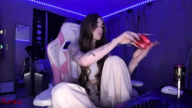 wet dream  online show from November 2025 06:45:02 PM