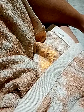 will1980 online show from February 2026 05:15:01 AM