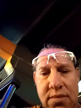 will1980 online show from February 2026 05:09:02 PM