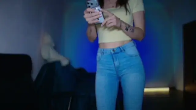 beauty bella online show from April 2026 06:32:02 PM